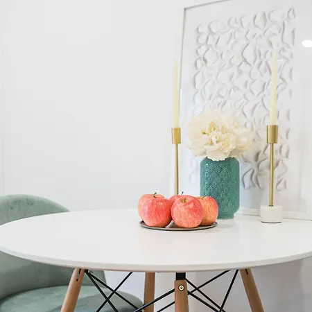 Guestready - Urkunina *